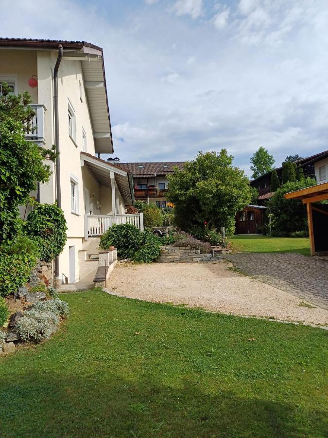 Ferienwohnung Wenzl Schnaitsee Bagian luar foto